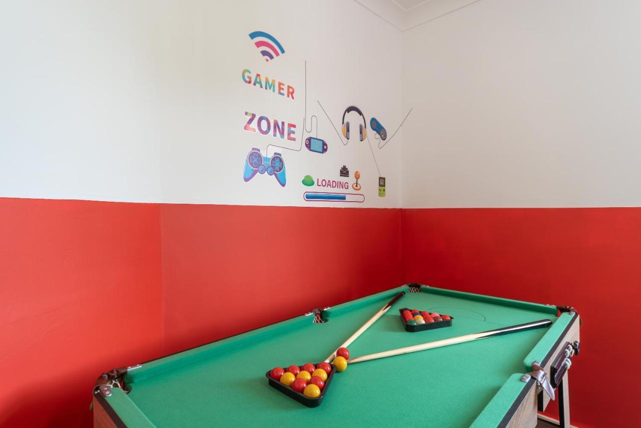 Aseda 4 Bedroom Private Parking, Game Zone -Pool Table, Garden Home Kingston upon Hull Buitenkant foto