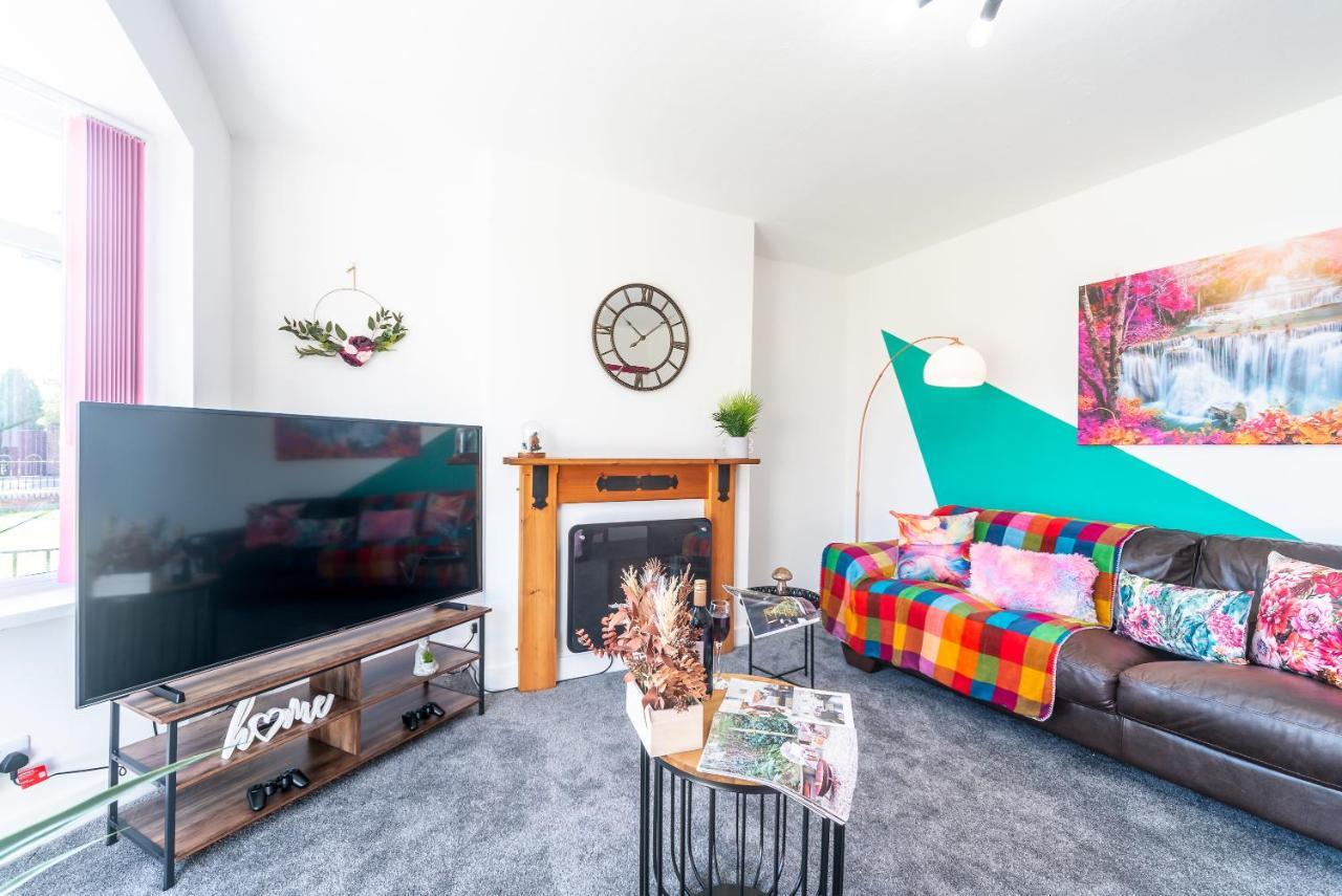 Aseda 4 Bedroom Private Parking, Game Zone -Pool Table, Garden Home Kingston upon Hull Buitenkant foto