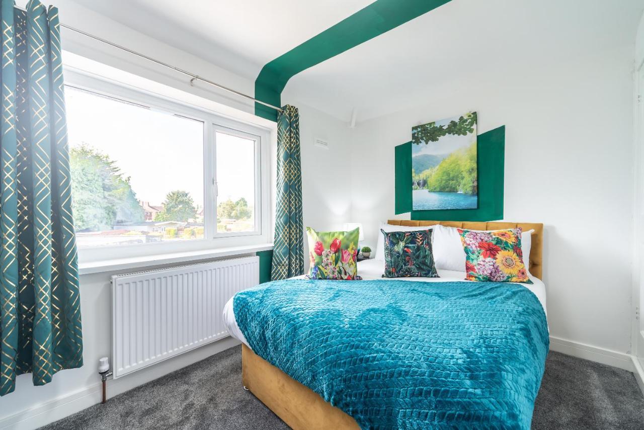 Aseda 4 Bedroom Private Parking, Game Zone -Pool Table, Garden Home Kingston upon Hull Buitenkant foto