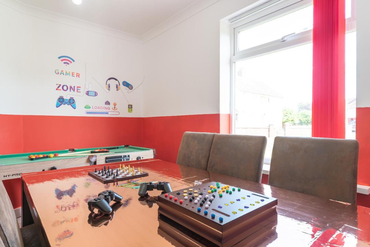 Aseda 4 Bedroom Private Parking, Game Zone -Pool Table, Garden Home Kingston upon Hull Buitenkant foto
